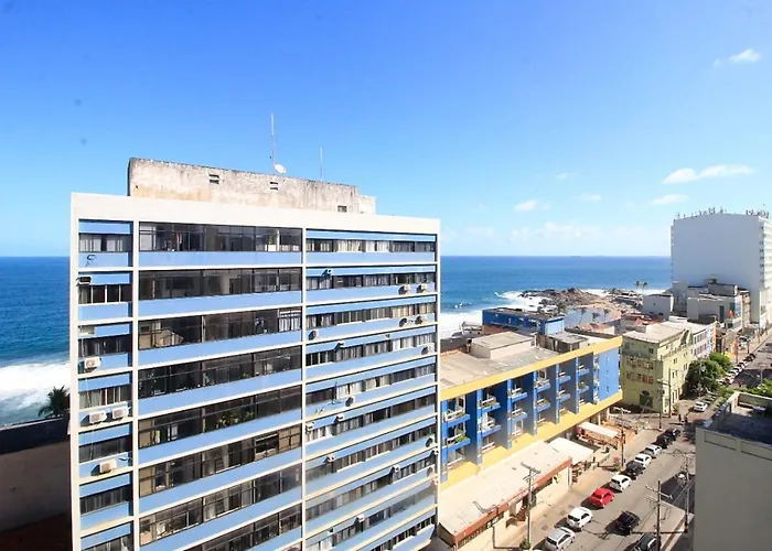 Smart Farol Da Barra - Vista Mar Com Varanda Arejada