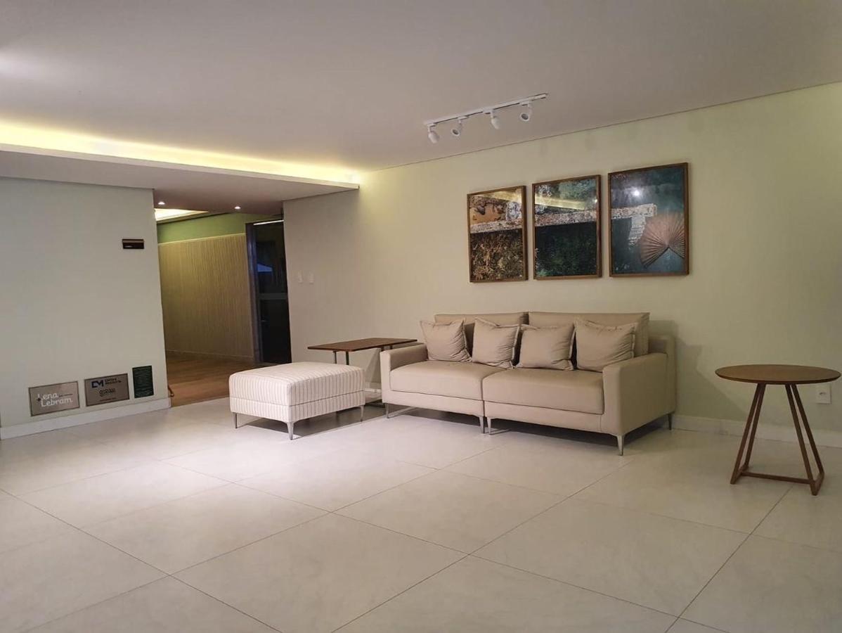 Apartamento Smart Farol Da Barra - Vista Mar Com Varanda Arejada Salvador